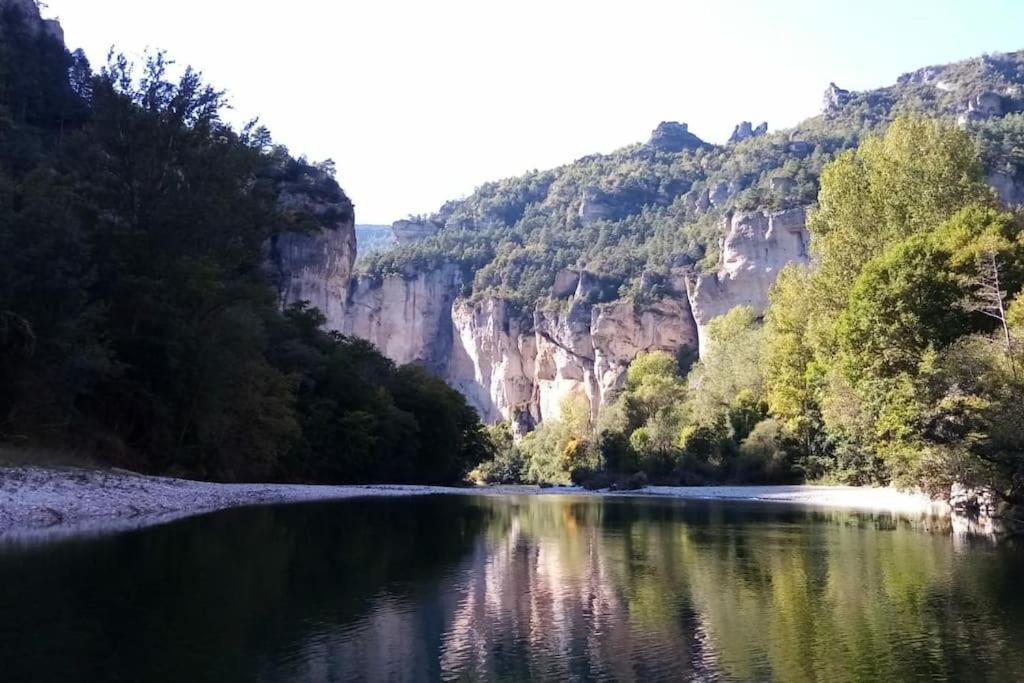 Gite De La Bateliere La Malene Exterior photo